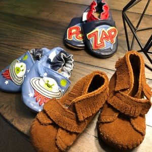 Robeez & Minnetonka bundle 0-6months or size 2